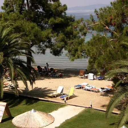 Rachoni Bay Hotel 3*