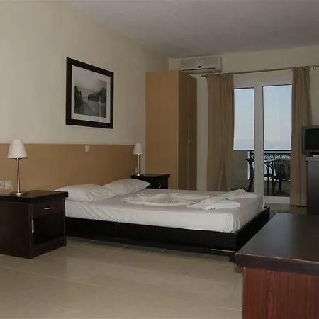 Rachoni Bay Hotel 3*