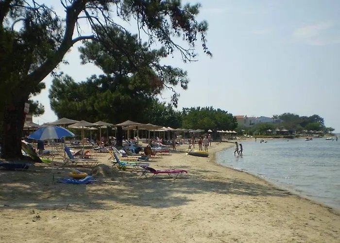 Rachoni Bay Отель Скала-Рахониу