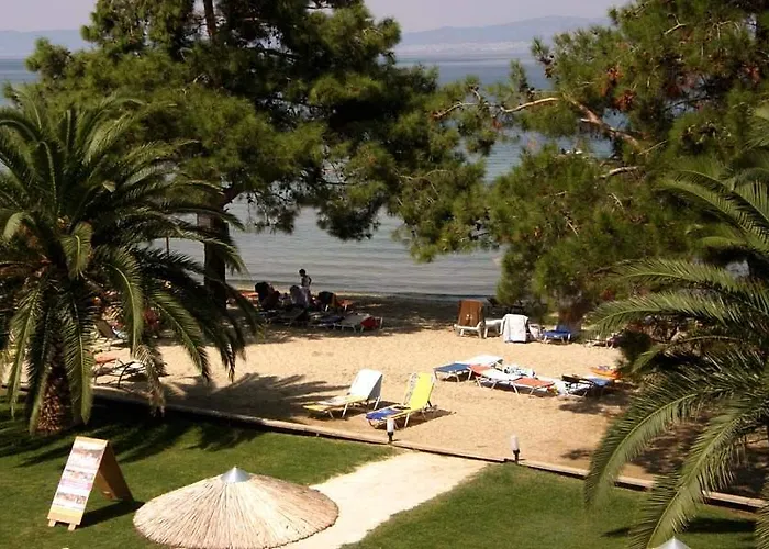 Rachoni Bay Отель Скала-Рахониу