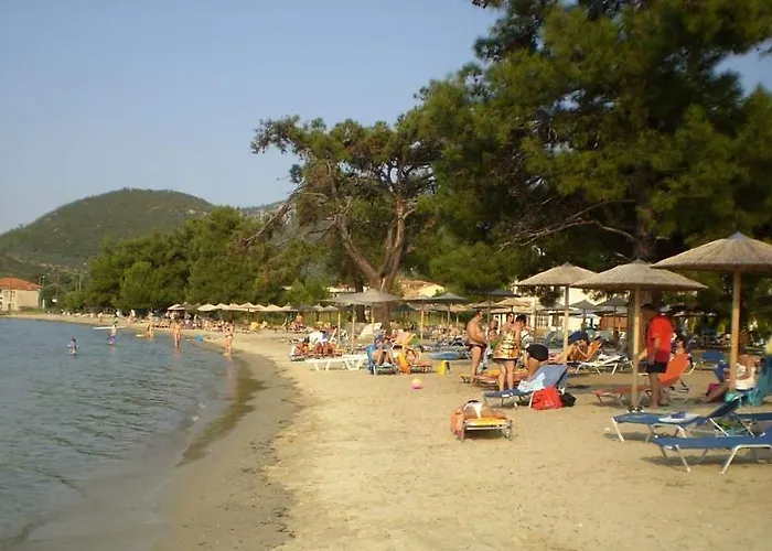 Rachoni Bay Отель 3*