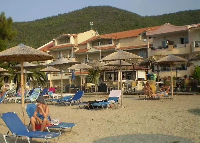 Отель Rachoni Bay 3*