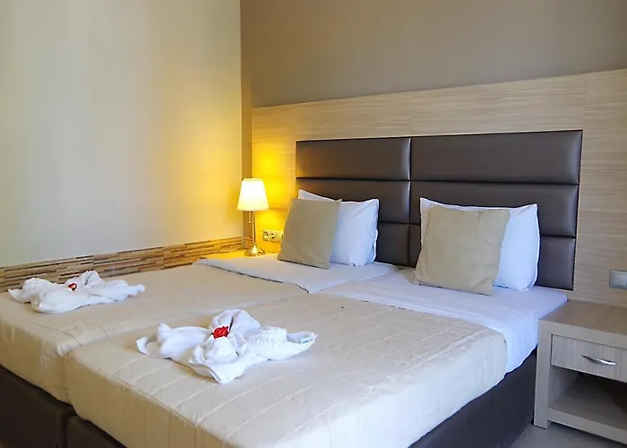 Отель Rachoni Bay 3*