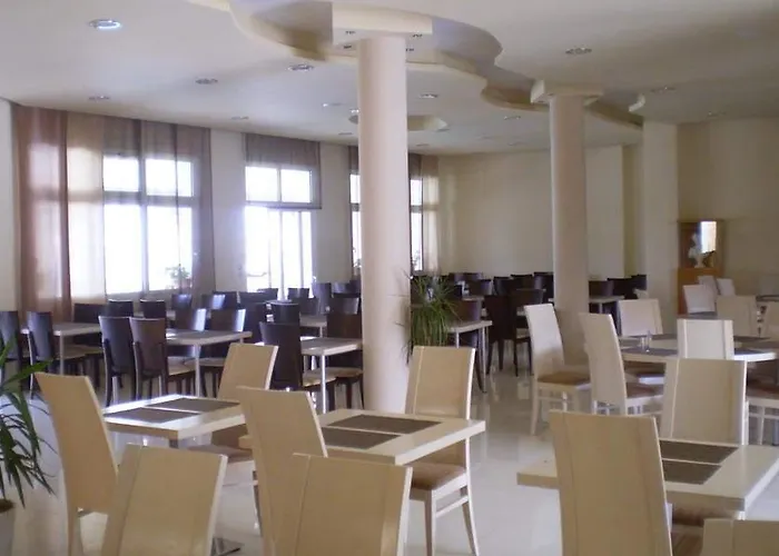 Rachoni Bay Hotel 3*