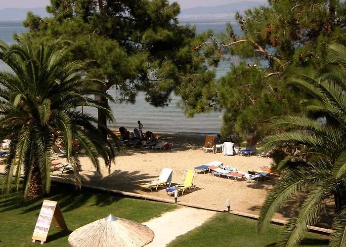 Rachoni Bay Hotel 3*